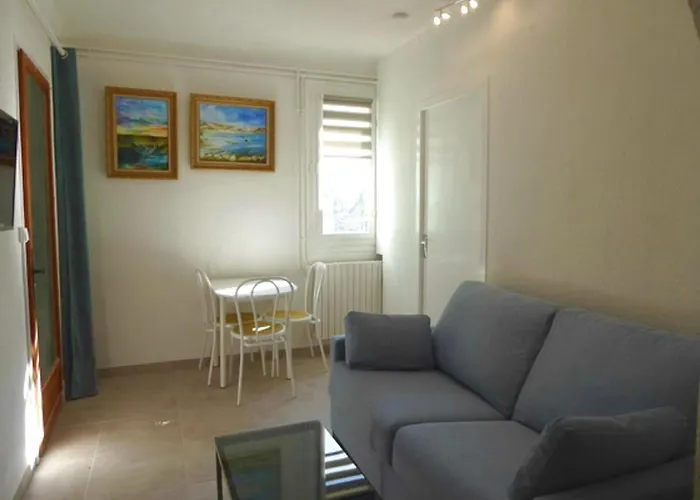 Renove A 50m De La Avec Jardin Et Wifi - Fr-1-776-94 דירה